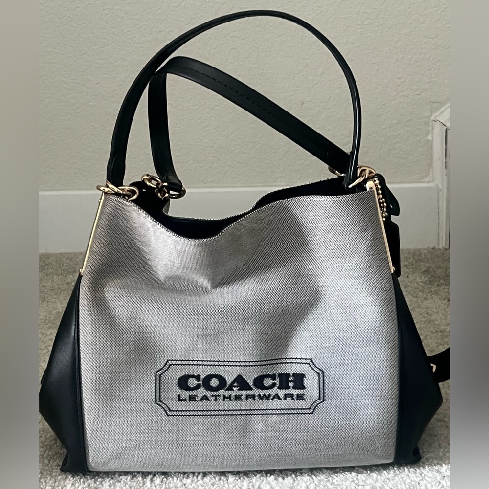 Coach's Badge Jacquard Dalton 31 Shoulder Bag  Medium sized bag